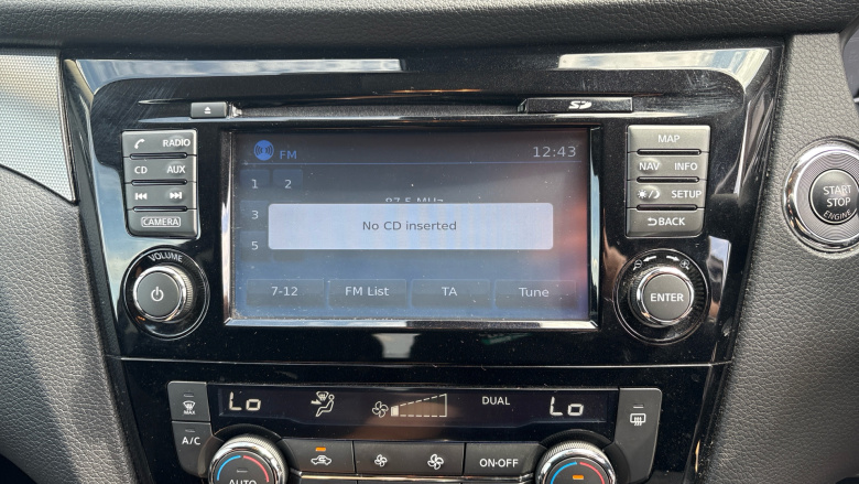 Nissan Qashqai 1.2 DiG-T N-Connecta 5dr Petrol Hatchback